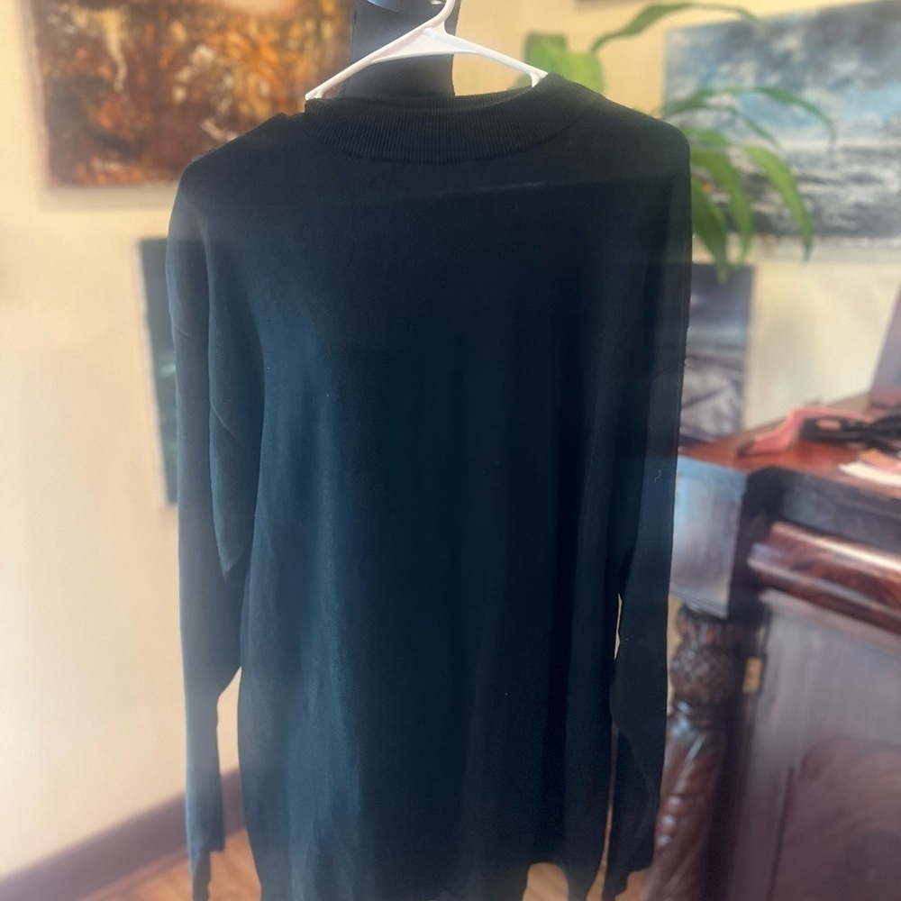 Domani long sleeve size XL in GUC